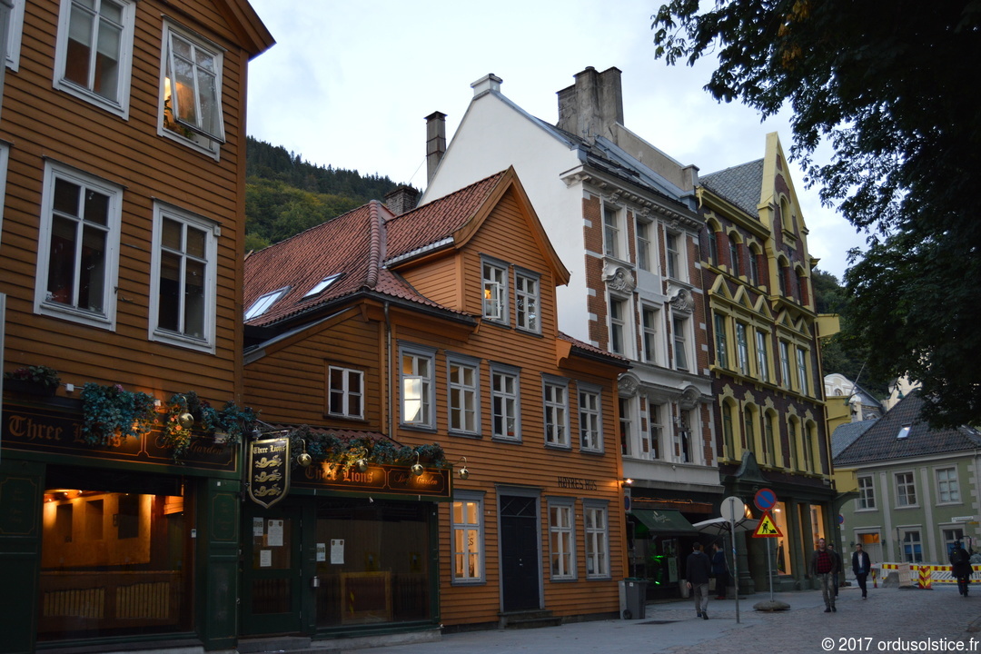 Rue Kong Oscars, Bergen